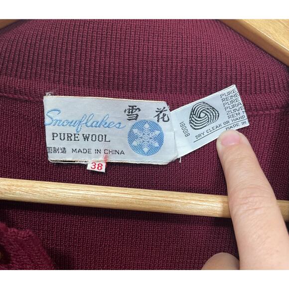 Vintage 100% Wool Soft Collared Long Sleeve Sweater Half Button Burgundy Red 38 - Picture 3 of 5